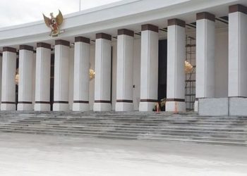 Majelis Sholawat Cahaya Nusantara : Seruan Doa dan Refleksi Kemerdekaan, 17 Doa untuk Presiden Jokowi dan Prabowo Gibran