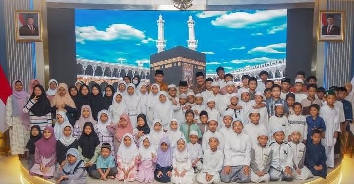 Mentri Karding Canangkan Gerakan Cinta Zakat di Kementerian P2MI