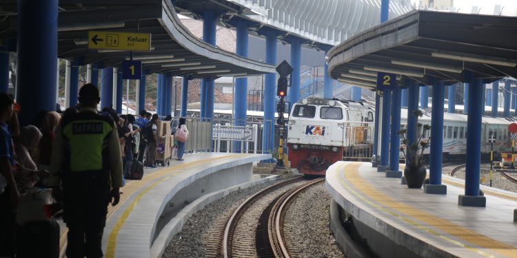 Penumpang KA Lokal Pangrango–Siliwangi Bogor Sukabumi Tembus Ribuan Layani Libur Nataru