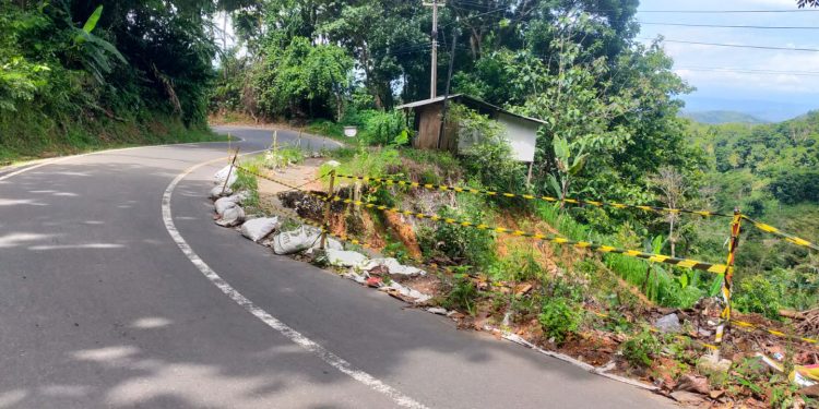 Diberlakukan Sistem Buka Tutup di Cimapag Kab.Sukabumi, Jalan Bagbagan-Kiara Dua Rawan Longsor