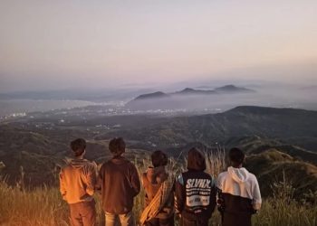 Gunung Gelendrung di Loji Simpenan Sukabumi : Harmoni Wisata Alam dan Lumbung Pertanian