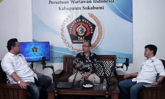 Sambut Tahun 2026, PWI Kabupaten Sukabumi Ajak Jaga Lingkungan dan Sinergi Kolaborasi untuk Tingkatkan Investasi