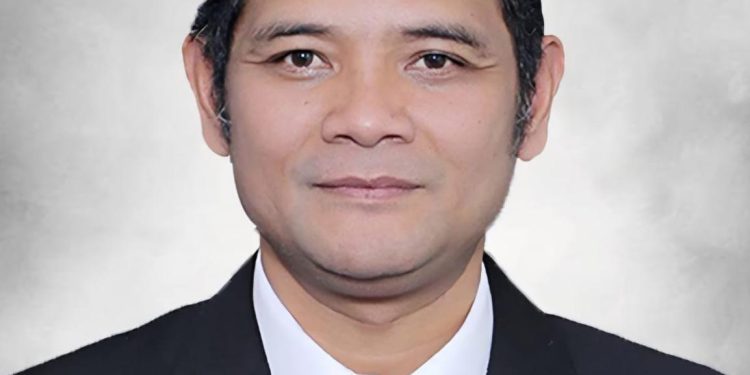 Perisai Sajadah di Sepertiga Malam: Menjaga Negeri dari Prahara Global