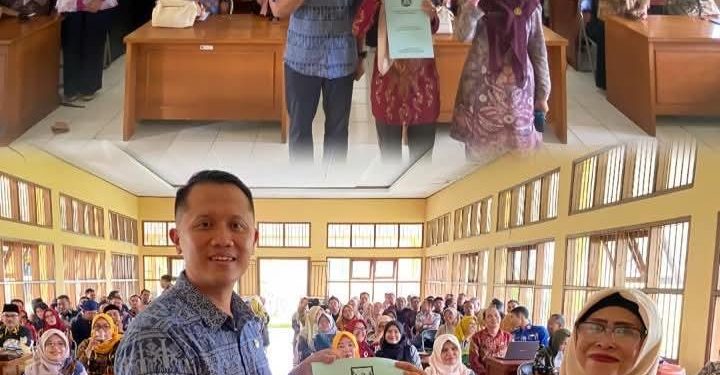 Ratusan Guru di Sukabumi Terima SK Kenaikan Pangkat, Jadi Motivasi Tingkatkan Profesionalisme